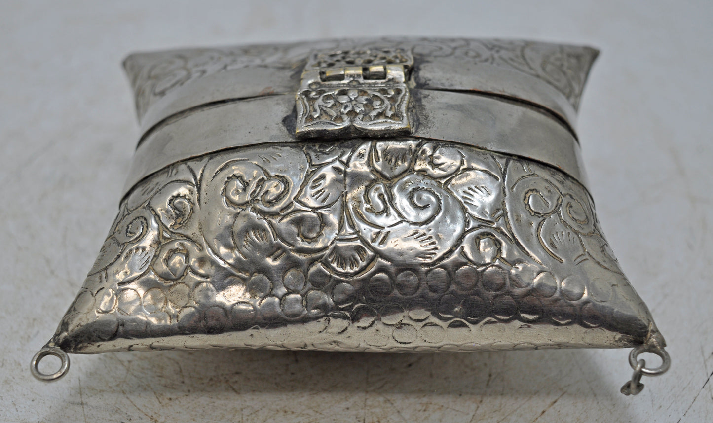 Vintage White Metal Brass Purse Shaped Coin Money Box Original Fine Engraved