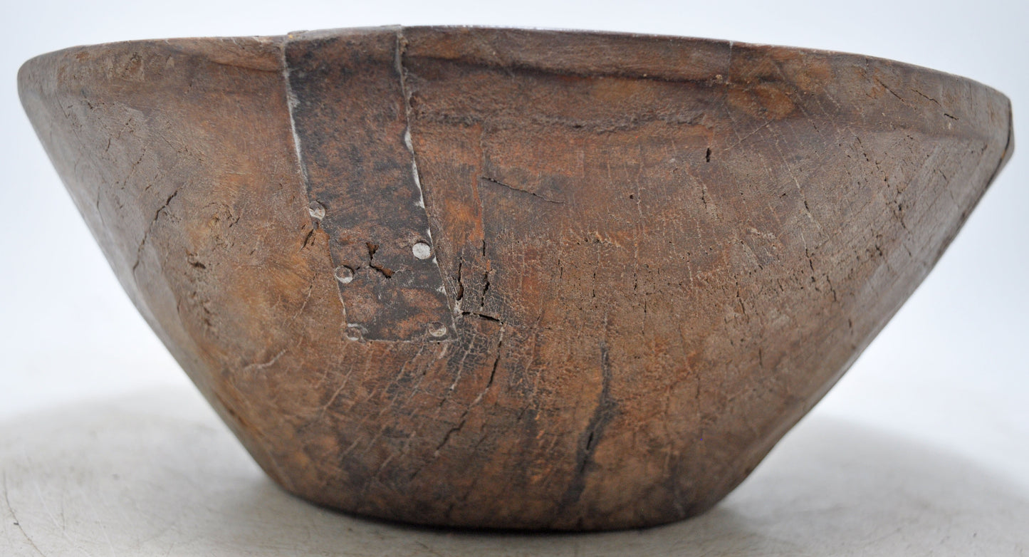 Antique Wooden Roung Dough Kneading Parat Bowl Original Old Hand Carved