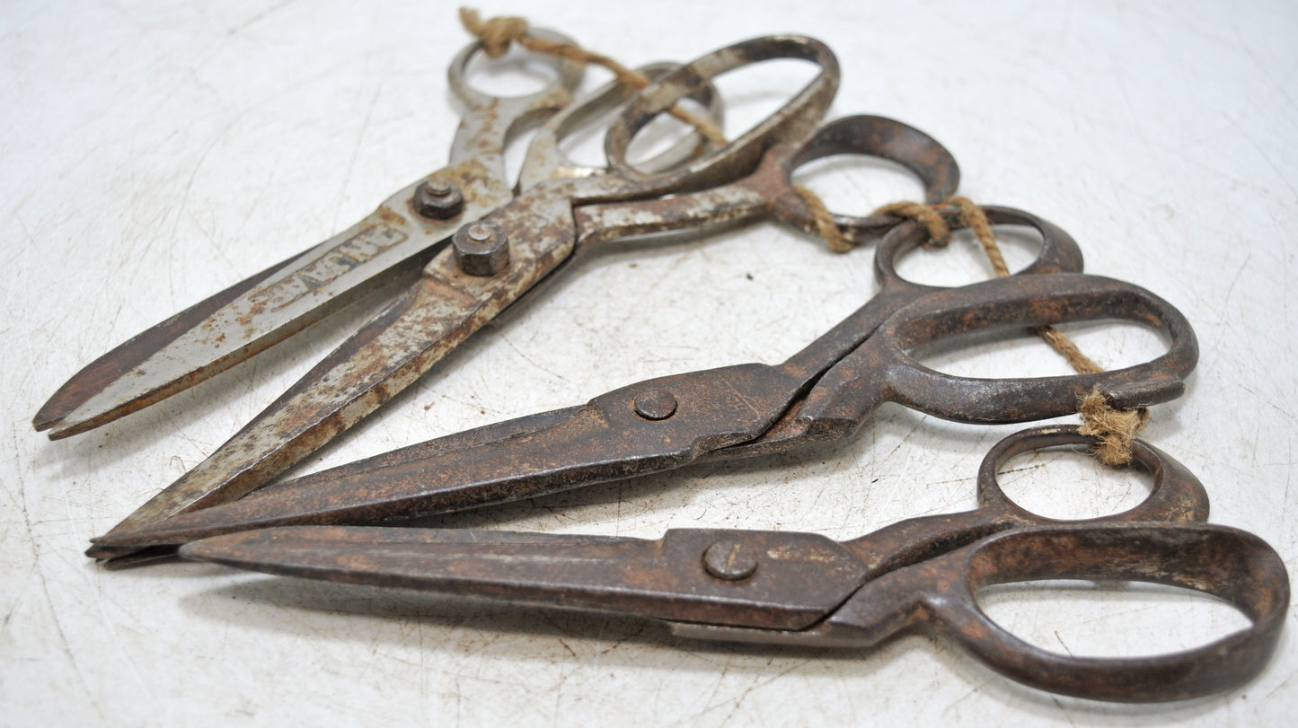 Lot of 4 Antique Iron Old Long Tailor's Scissors Original Old Hand Crafted