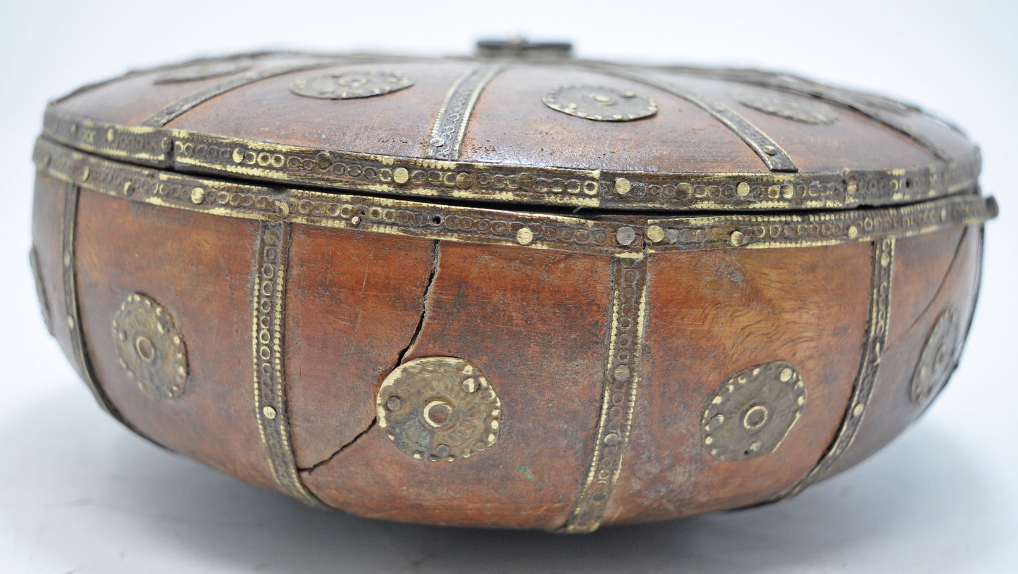 Vintage Wooden Round Kum Kum Powder Tika Box Original Old Hand Carved Brass Fitted