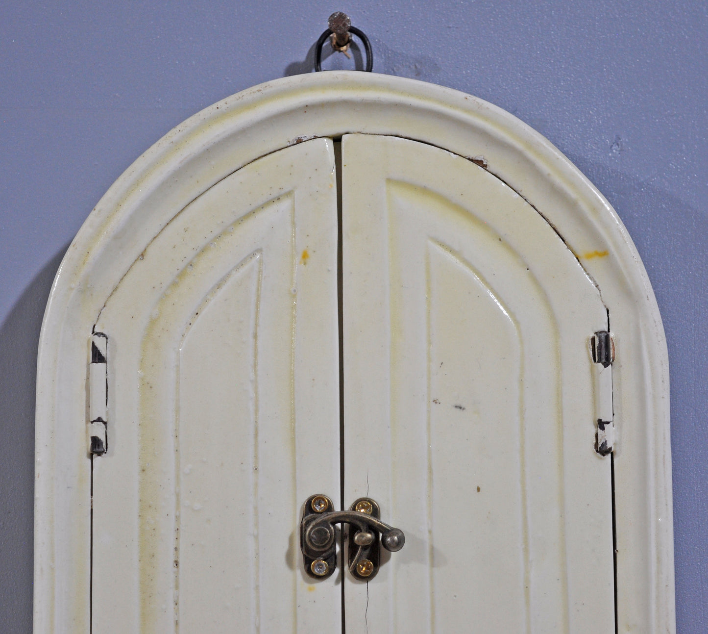 Hand Crafted Wooden Arch Shaped Wall Décor Window Frame Mirror White Painted