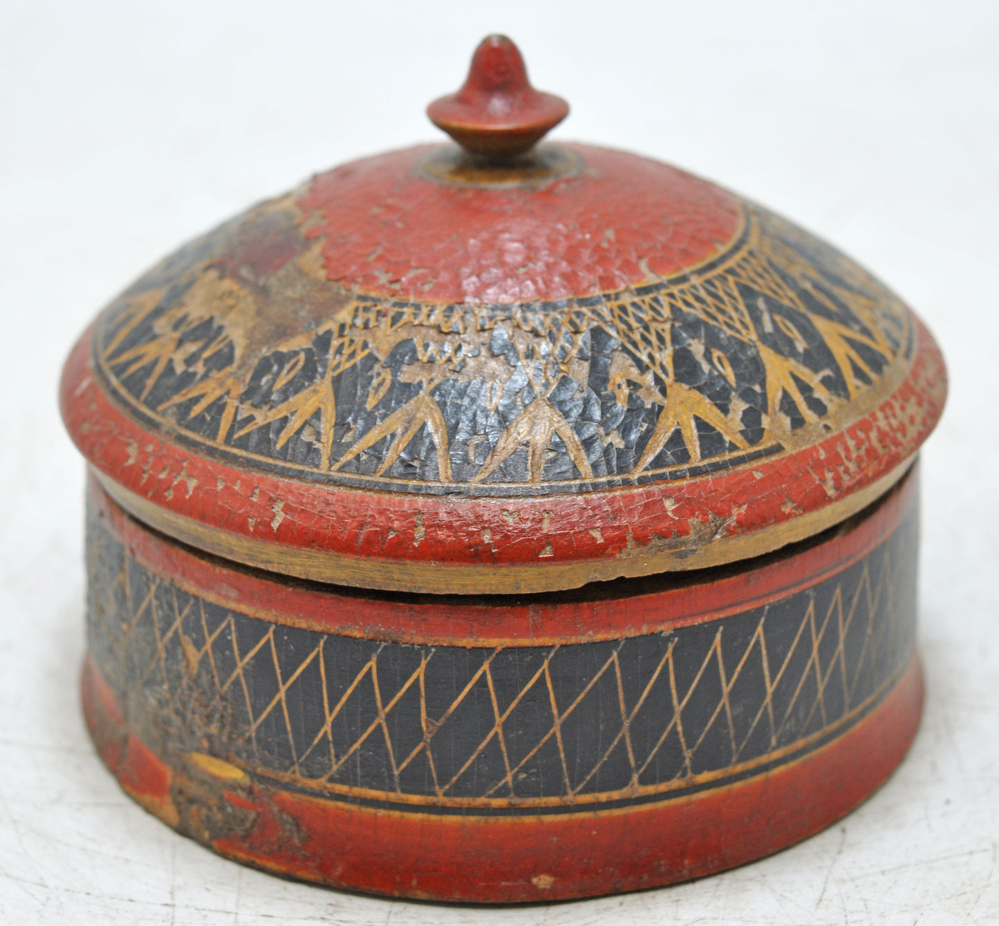 Antique Wooden Lacquerware Round Box Original Old Hand Carved