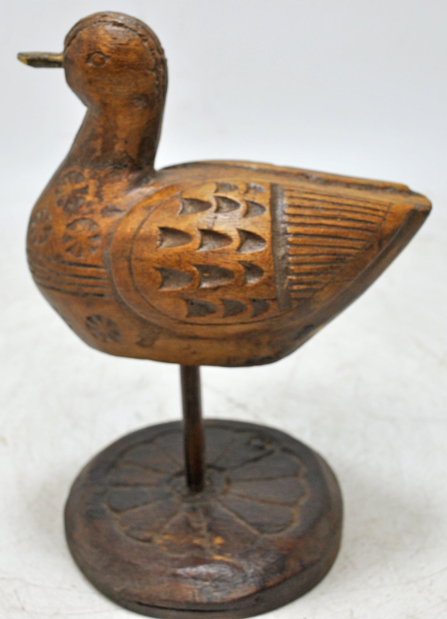 Vintage Wooden Bird Figurine Original Old Fine Hand Carved