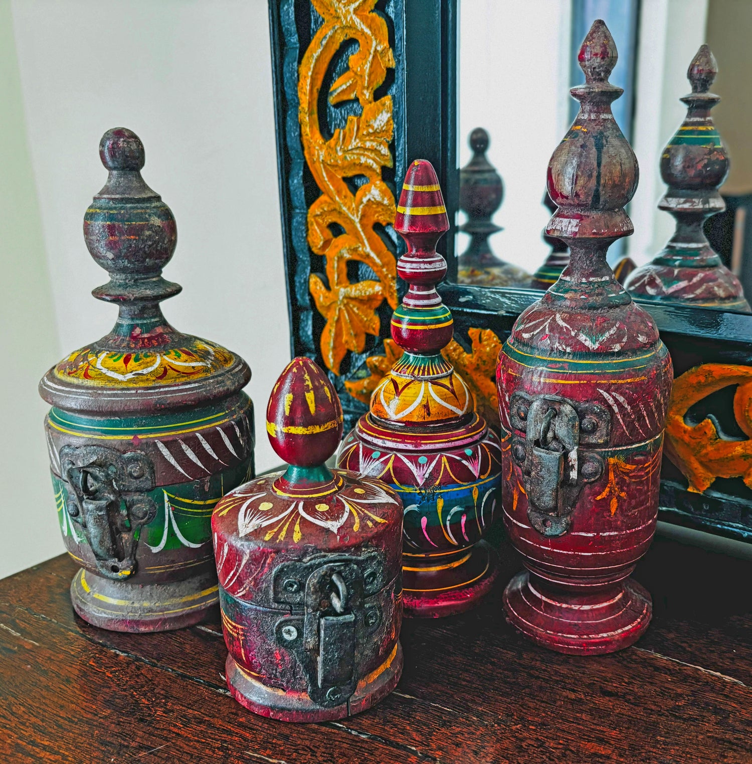 Tika Boxes