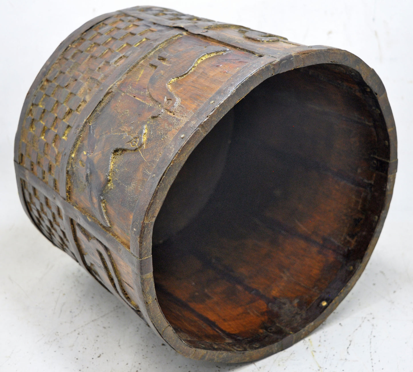 Vintage Wooden Round Grain Measurement Pot Mana Original Old Carved Metal Fitted