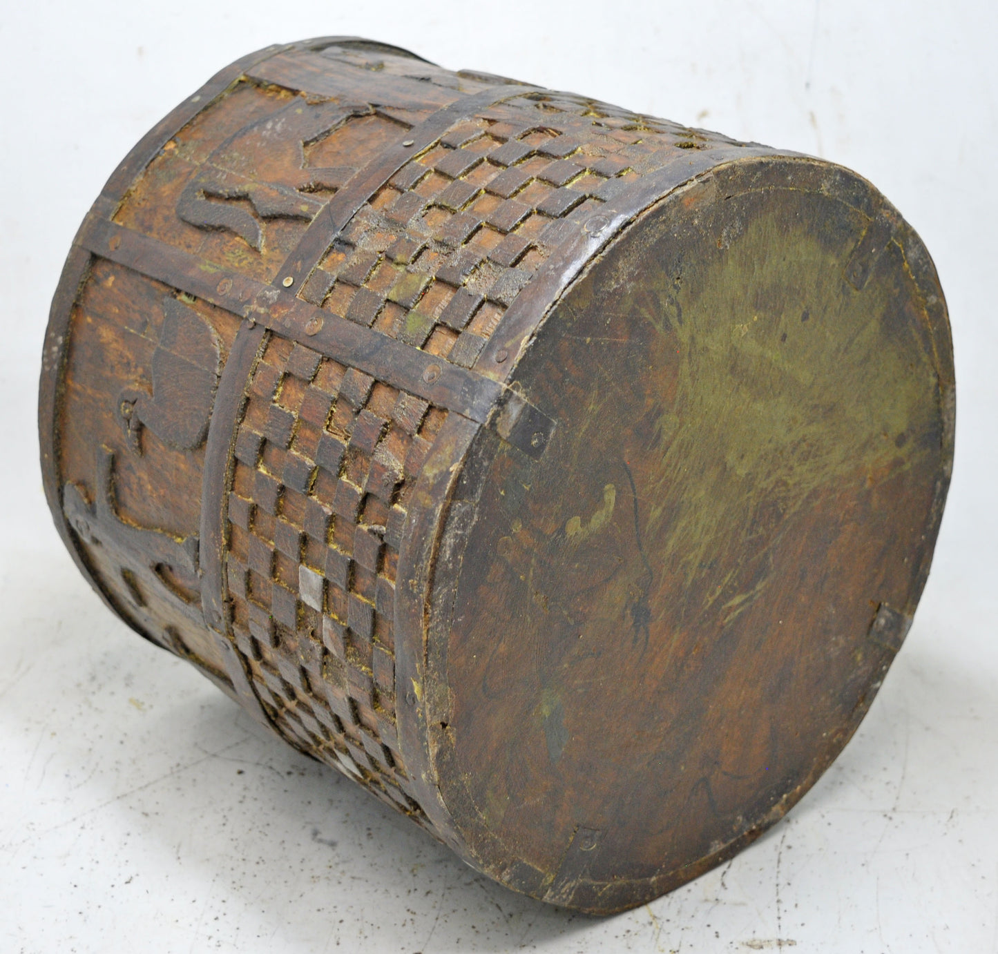 Vintage Wooden Round Grain Measurement Pot Mana Original Old Carved Metal Fitted