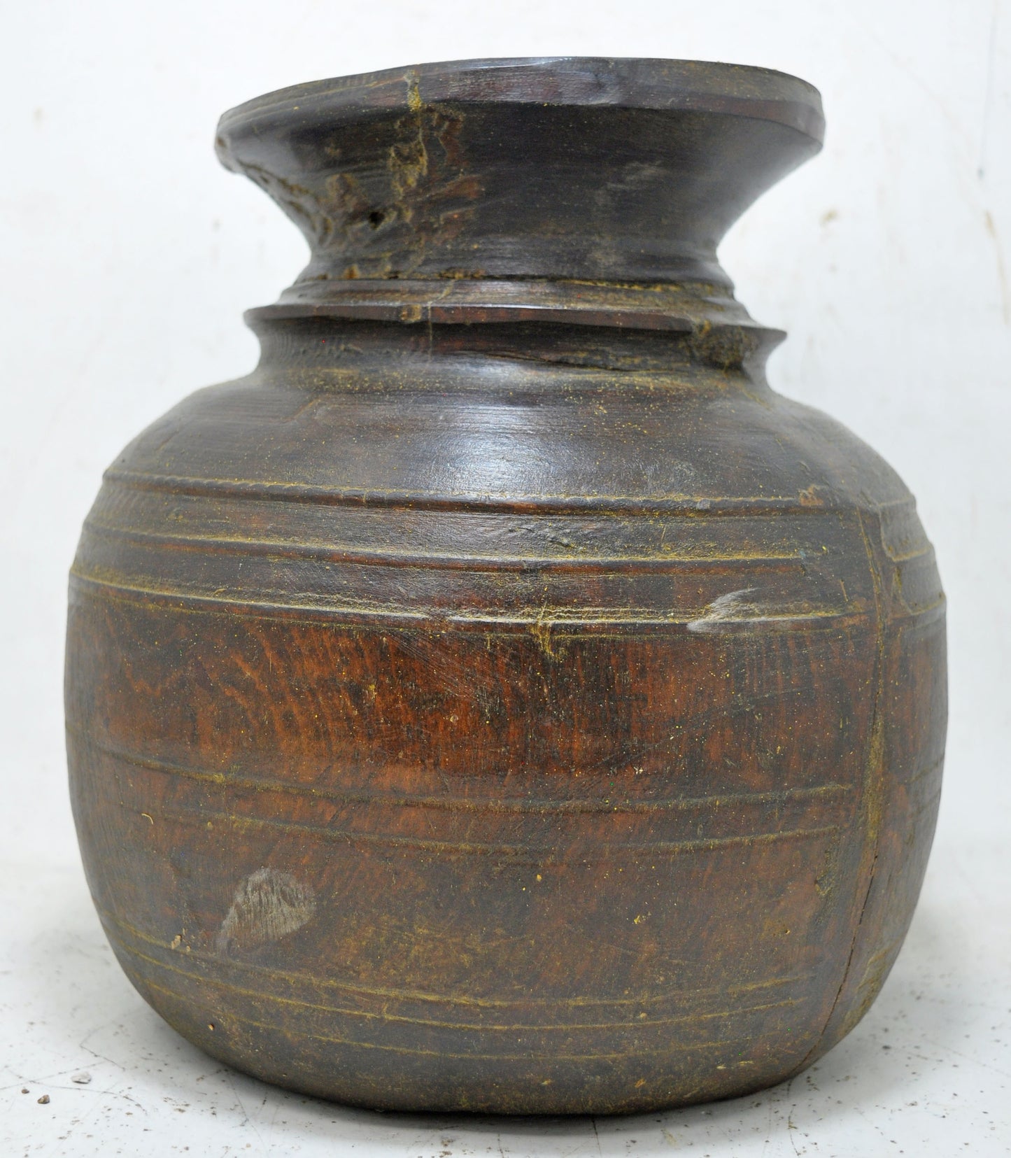 Antique Wooden Round Kitchenware Water Storage Pot Original Old Hand Carved