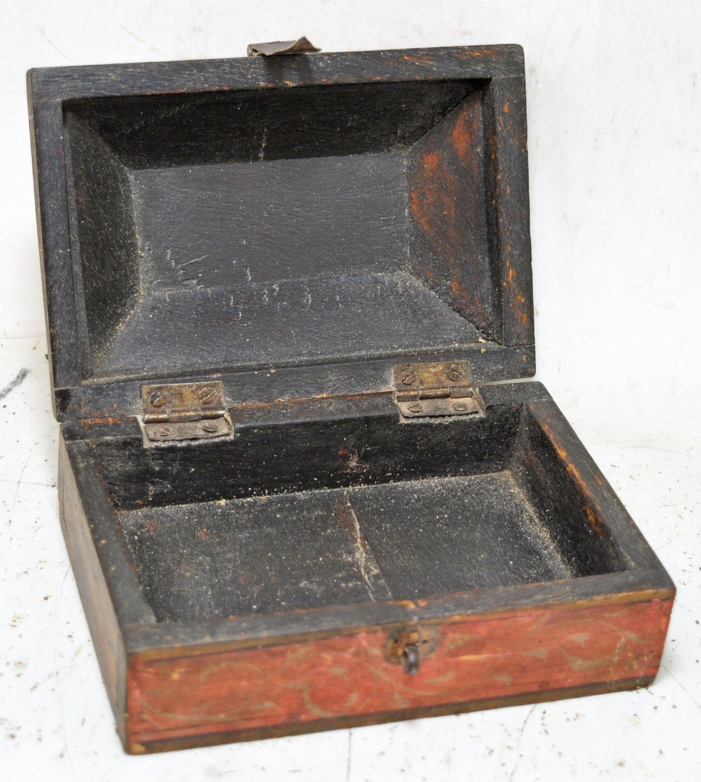 Vintage Wooden Dome Shaped Storage Box Original Old Hand Crafted Fine Painted