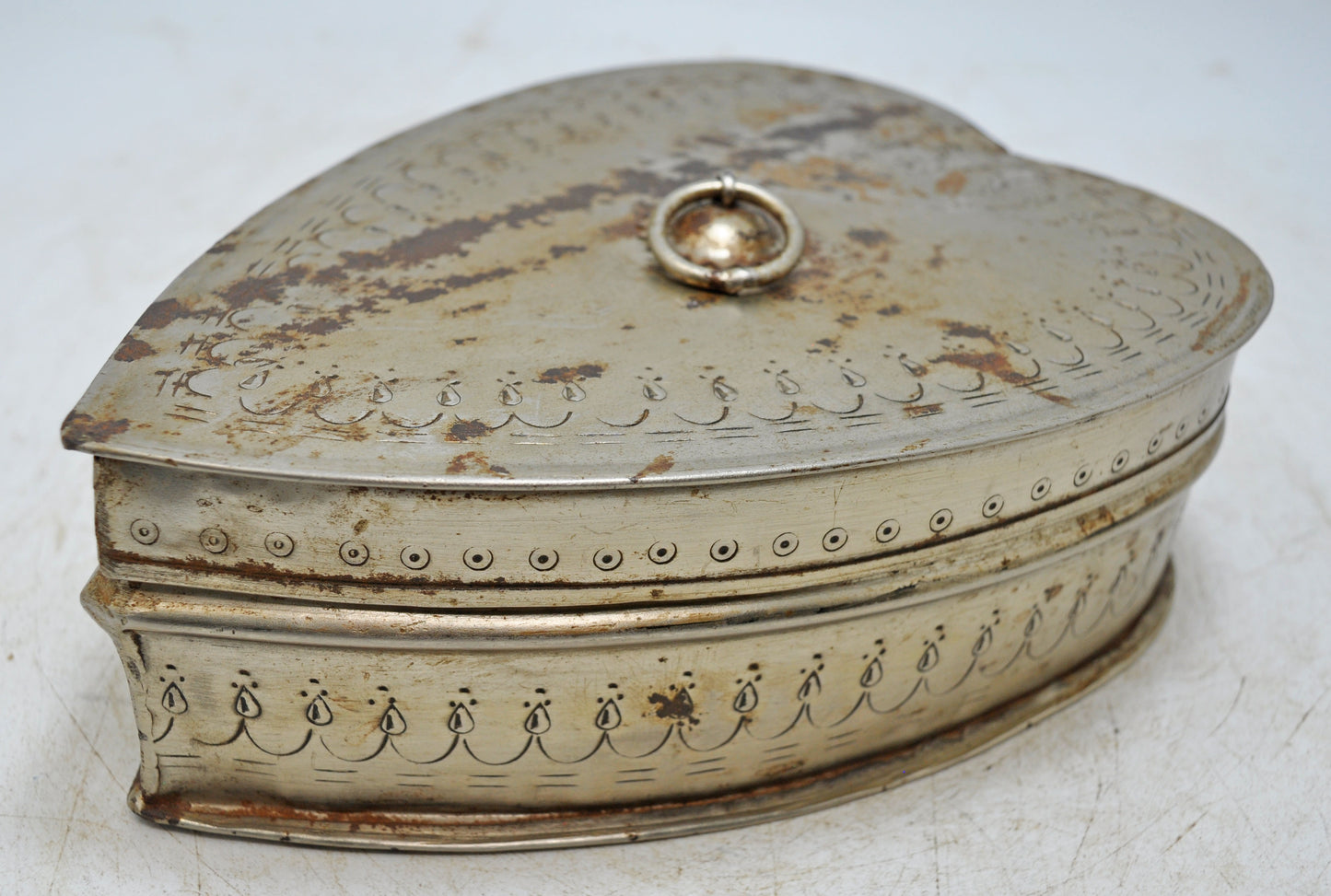 Antqiue Brass Betel Leaves Shaped Paandaan Box Original Old Hand Crafted