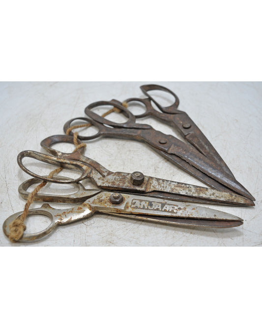 Lot of 4 Antique Iron Old Long Tailor's Scissors Original Old Hand Crafted
