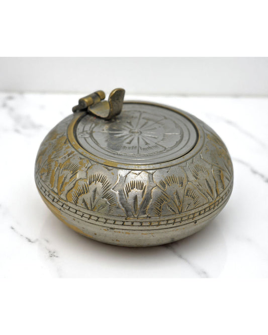 Antique Brass Round Ash Tray Box Original Old Hand Crafted Engraved