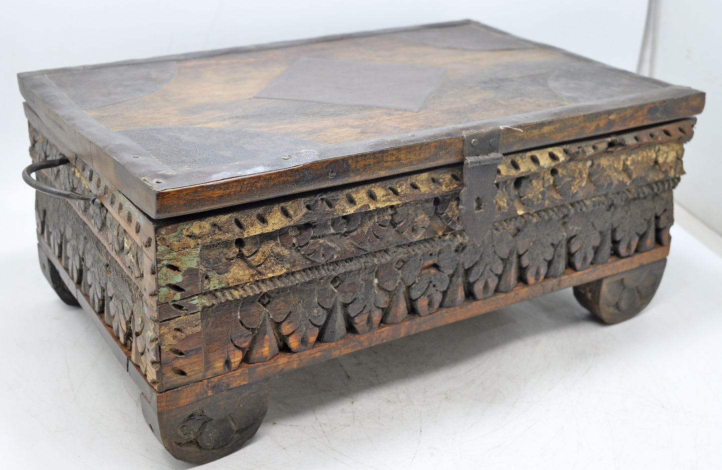 Antique Wooden Fine Carved Storage Treausre Chest Box Original Old