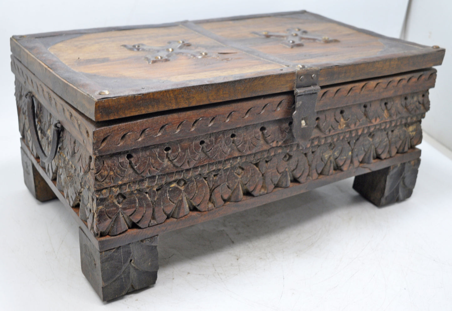 Antique Wooden Fine Carved Storage Treausre Chest Box Original Old
