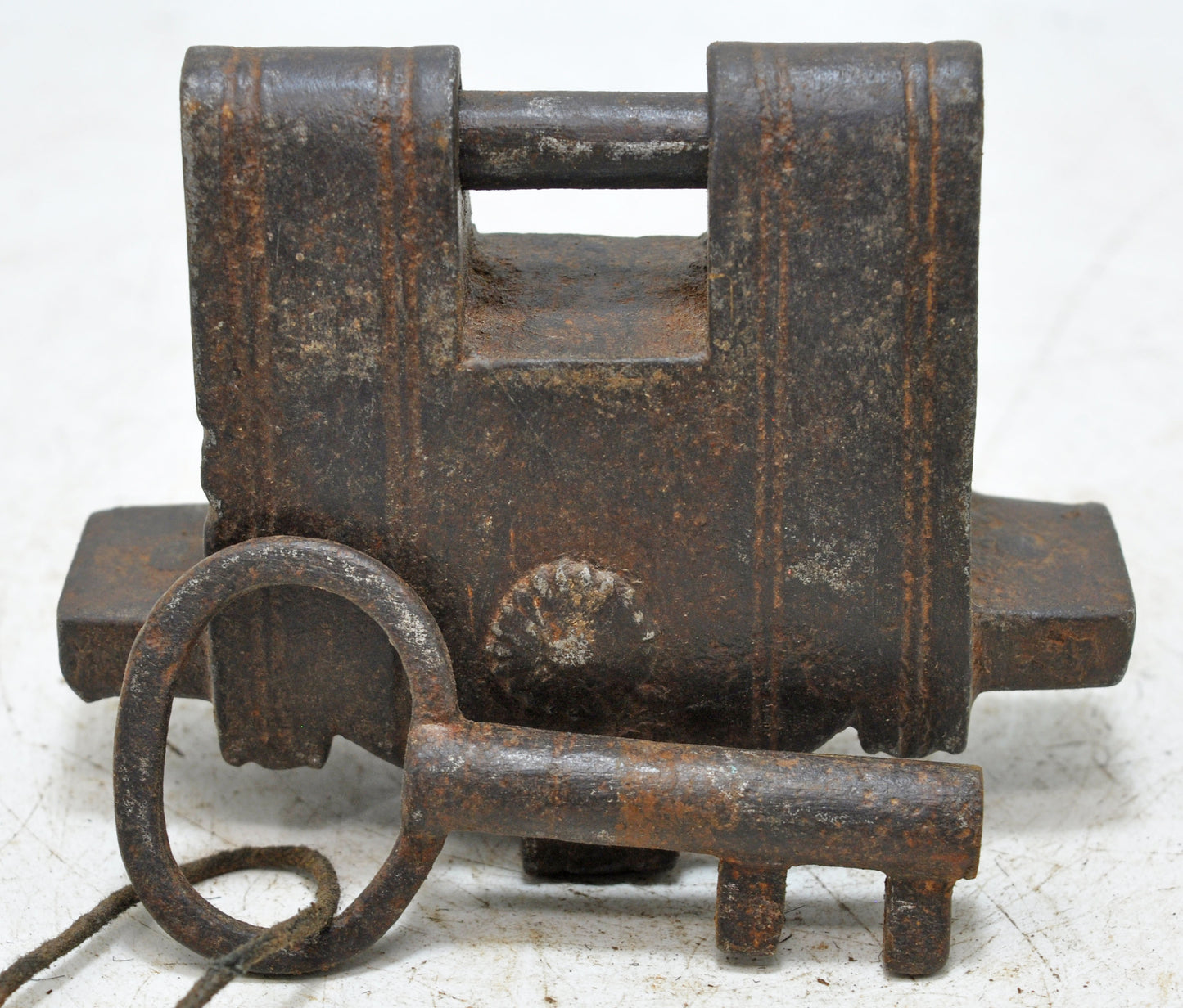 Antique Iron Large Strip System Pad Lock Original Old Hand Crafted Engraved Working