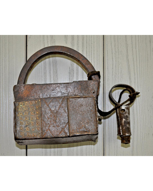 Antique Iron Spring Lever System Pad Lock Original Old Hand Crafted Engraved Working