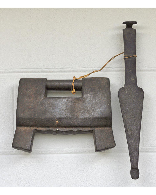Antique Iron Large Strip System Pad Lock Original Old Hand Crafted Engraved Working