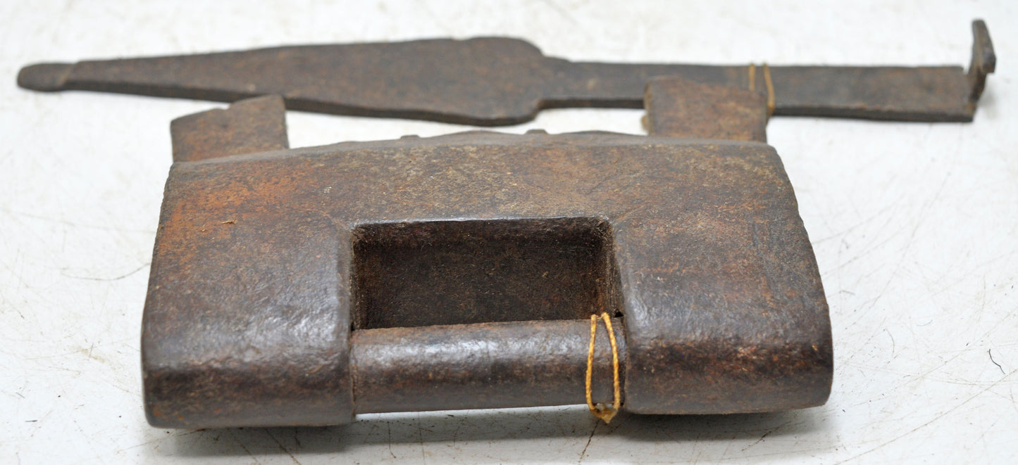Antique Iron Large Strip System Pad Lock Original Old Hand Crafted Engraved Working