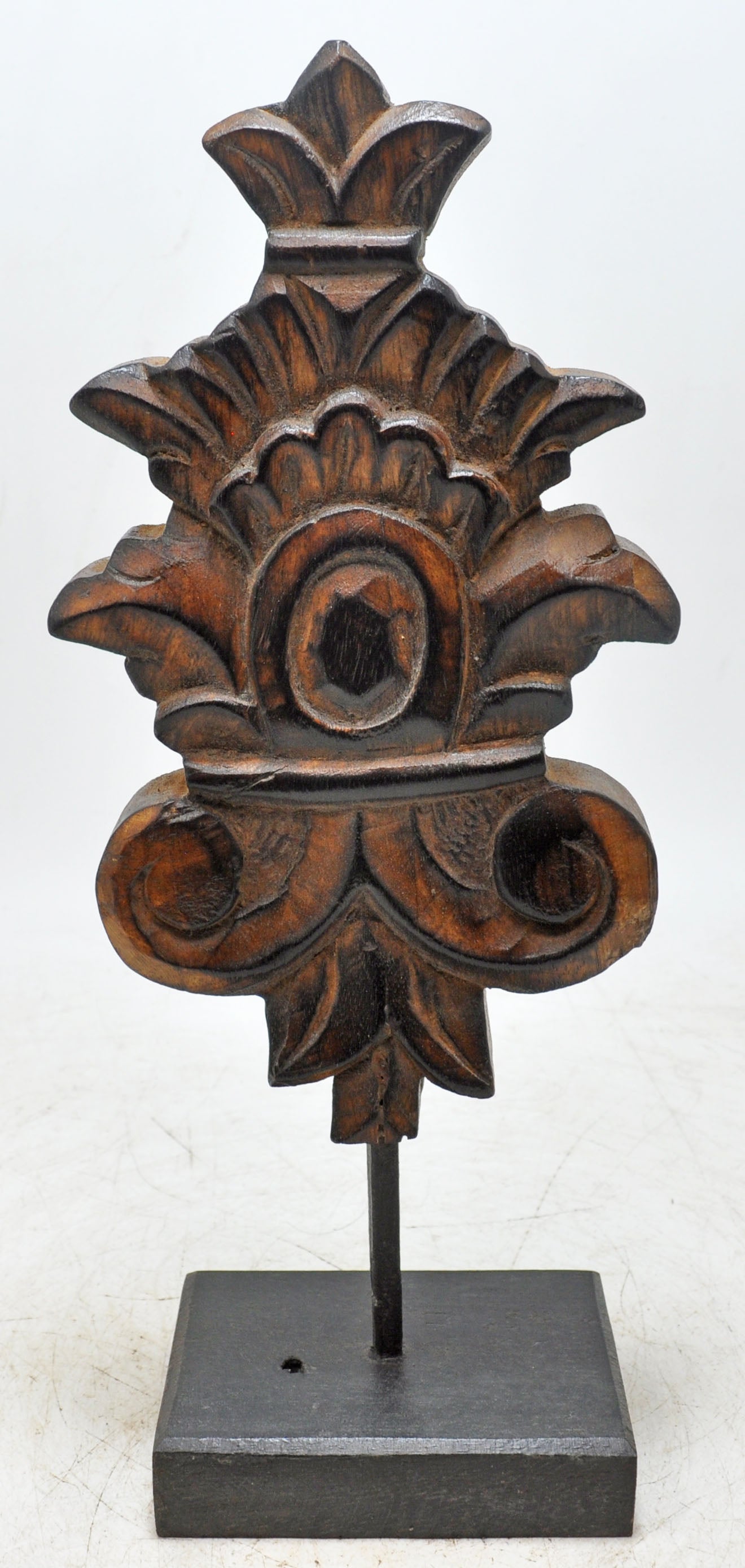 Hand Carved Wooden Flower Carving Panel Plaque on Stand