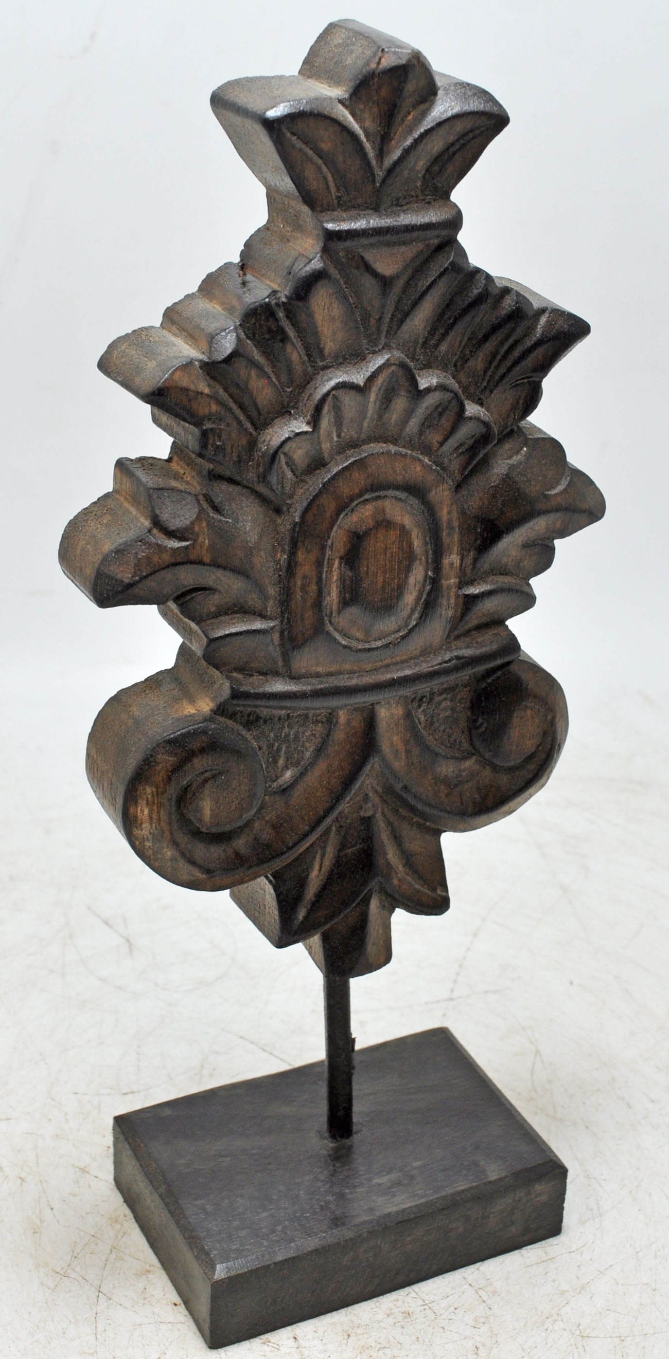 Hand Carved Wooden Flower Carving Panel Plaque on Stand