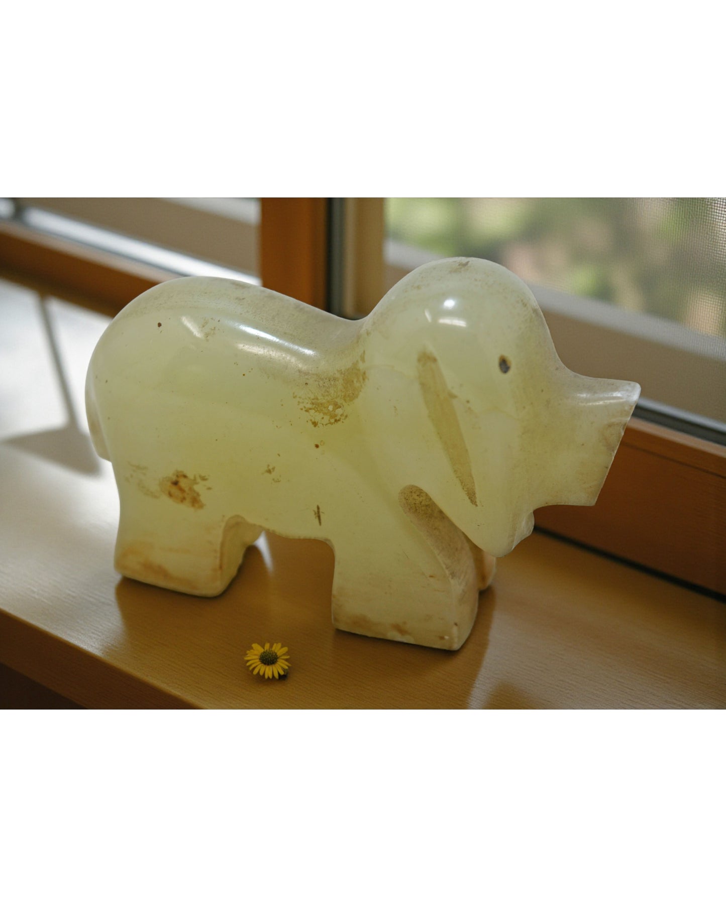 Vintage Semi Precious Agate Stone Small Dog Figurine Original Old Hand Carved