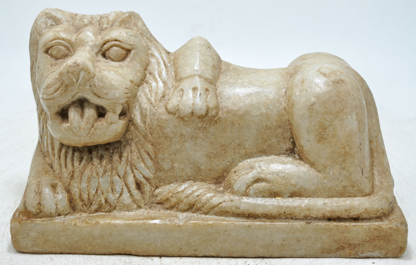 Fine Hand Carved White Marble Decorative Sleeping Lion Figurine