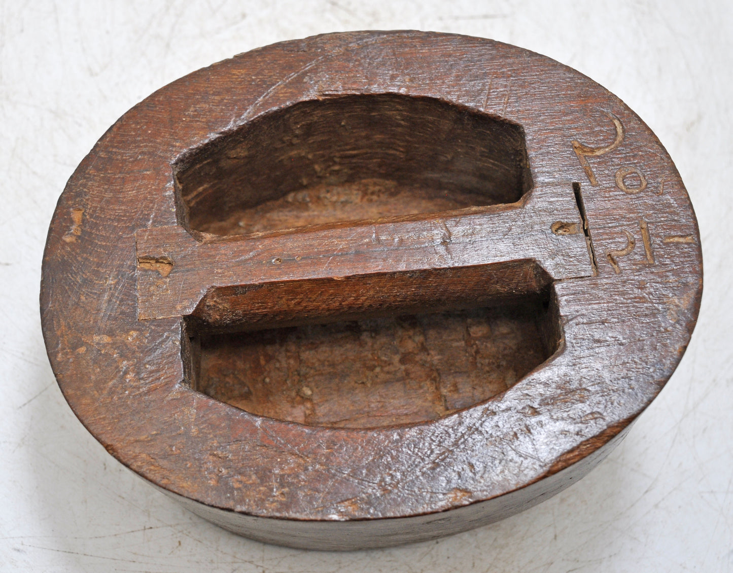 Antique Wooden 'Nehru' Hat Making Dye Tool Original Old Hand Carved