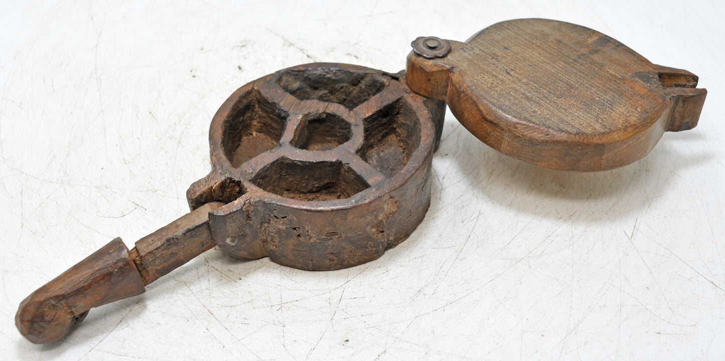 Antique Wooden Kum Kum Powder Tika Box Original Old Hand Carved