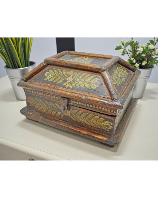 Vintage Wooden Dome Shaped Storage Box Original Old Hand Crafted Fine Painted