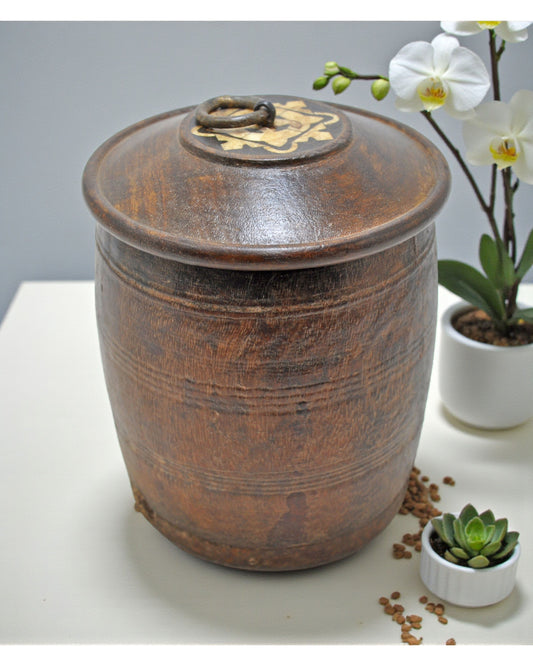 Vintage Wooden Small Round Kum Kum Powder Tika Box Original Old Hand Crafted