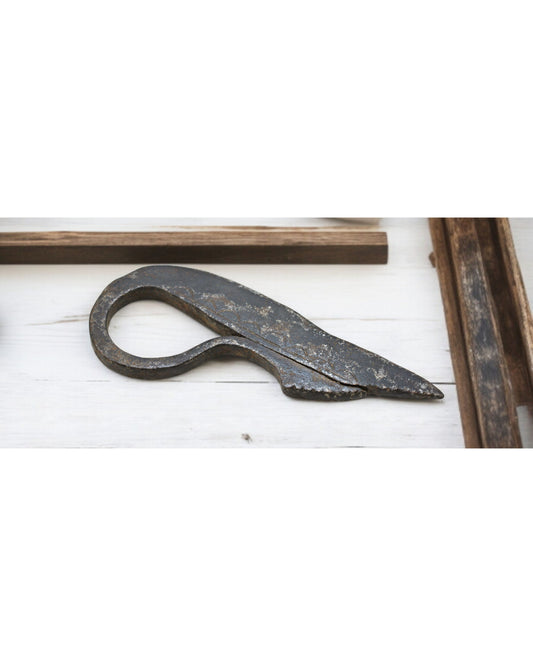 Antique Iron Fire Striker Chakmak Original Old Hand Crafted Engraved