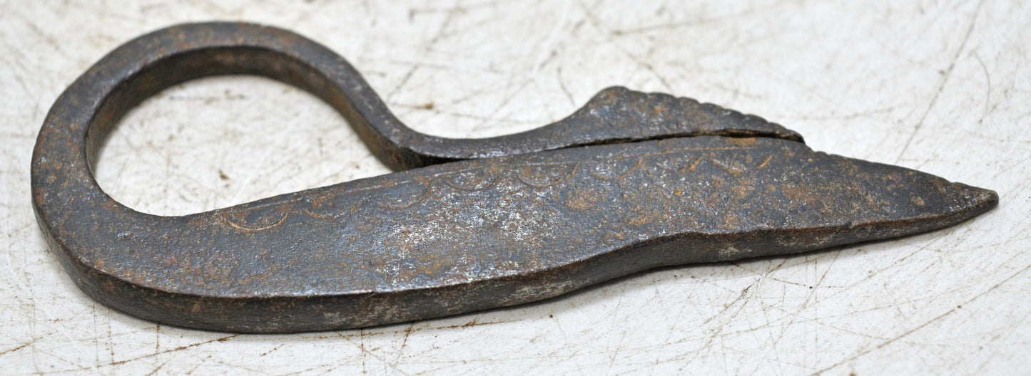 Antique Iron Fire Striker Chakmak Original Old Hand Crafted Engraved