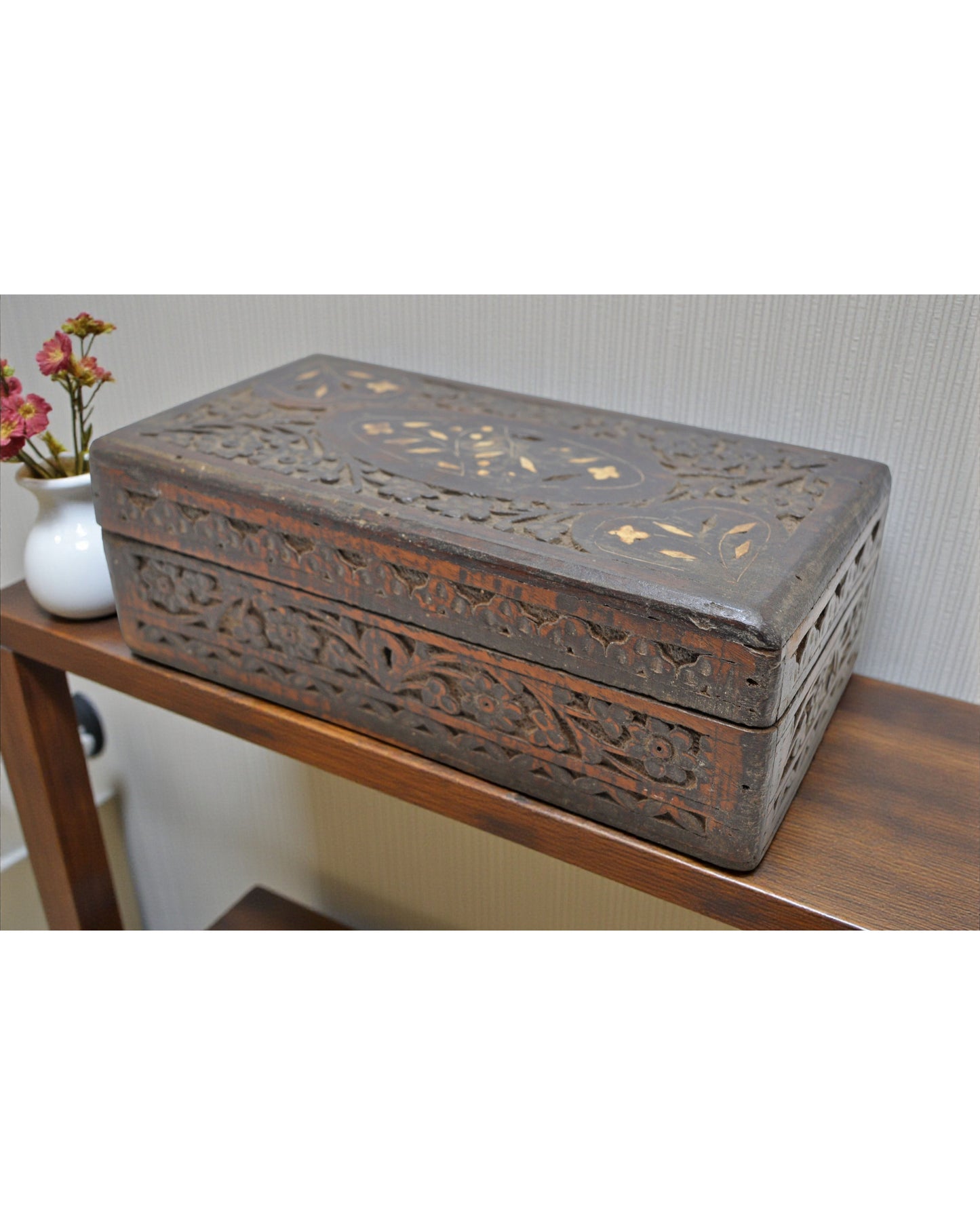Antique Wooden Jewelery Vanity Box Original Old Fine Hand Carved