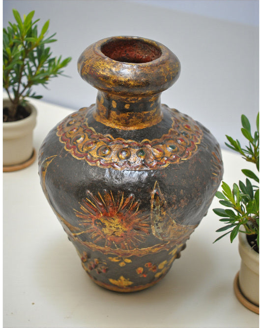 Vintage Iron Small Round Oil Pot Original Old Hand Crafted Painted