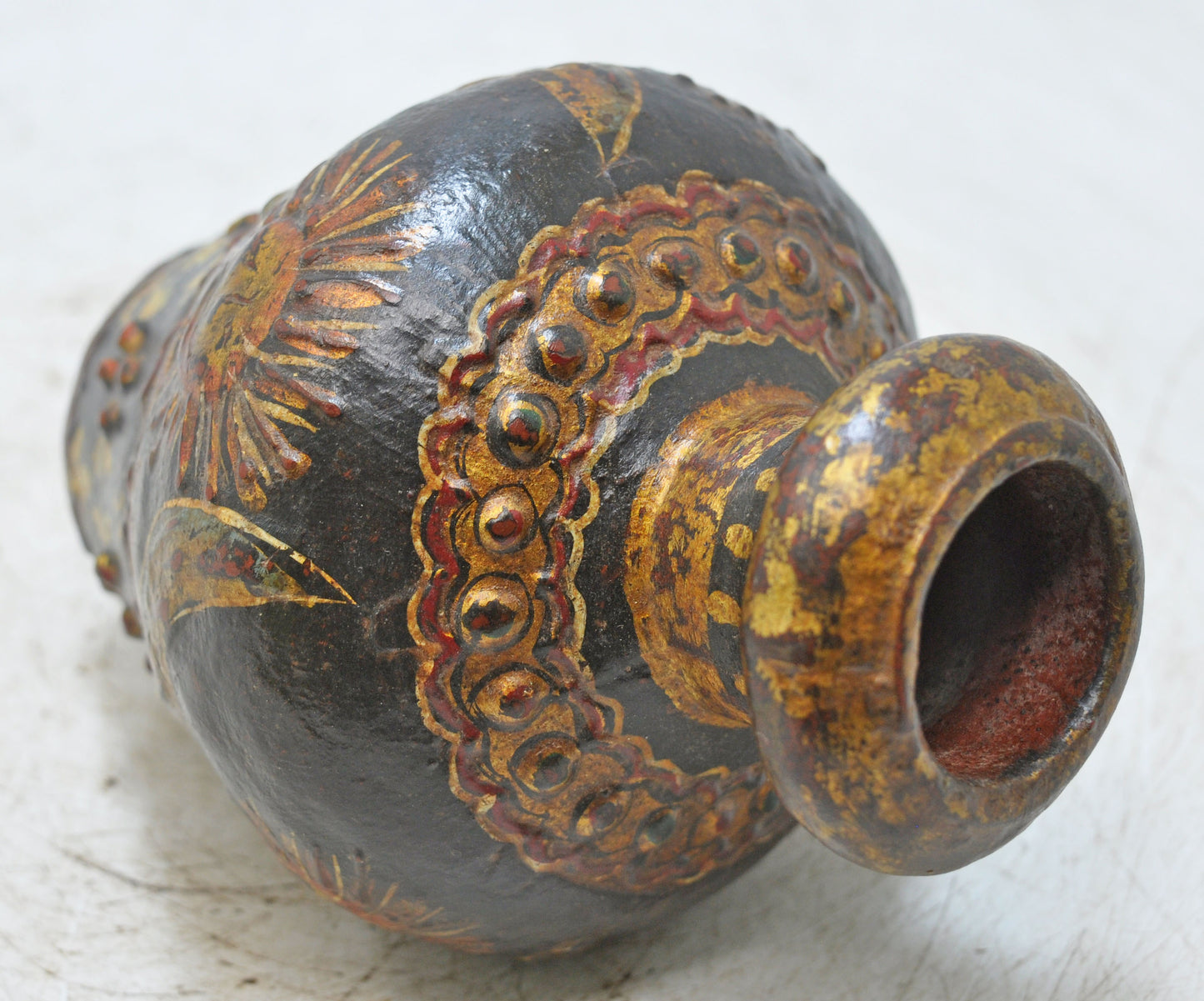 Vintage Iron Small Round Oil Pot Original Old Hand Crafted Painted