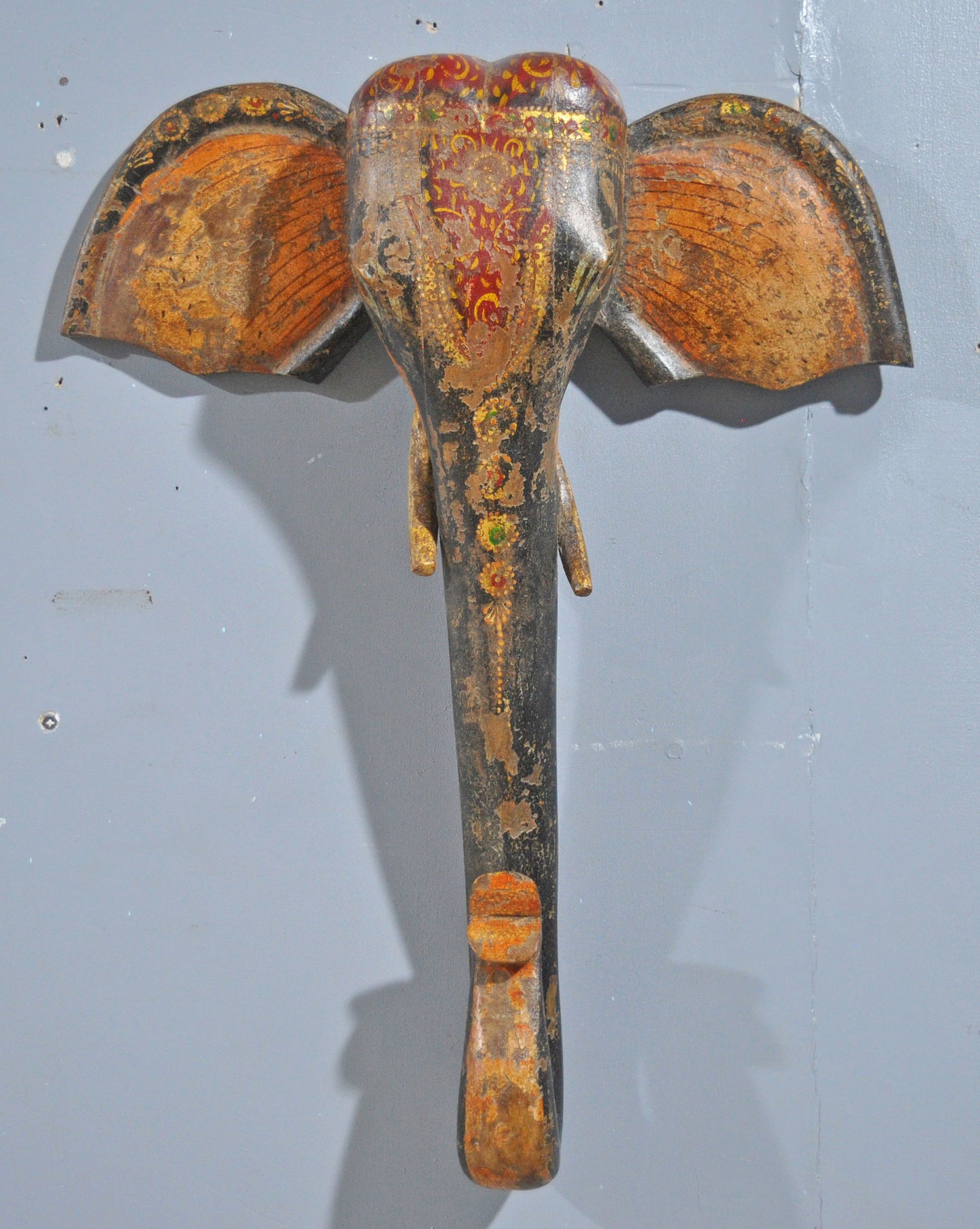 Hand Carved Wooden Wall Décor Elephant Head Bust Figurine Fine Hand Painted