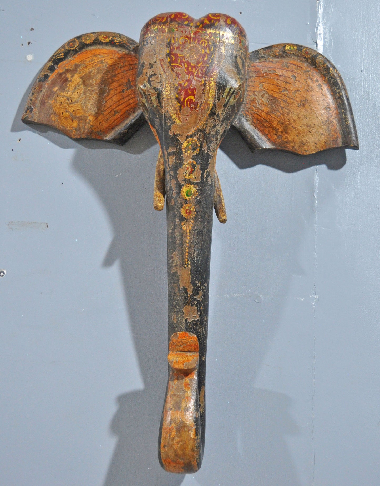 Hand Carved Wooden Wall Décor Elephant Head Bust Figurine Fine Hand Painted