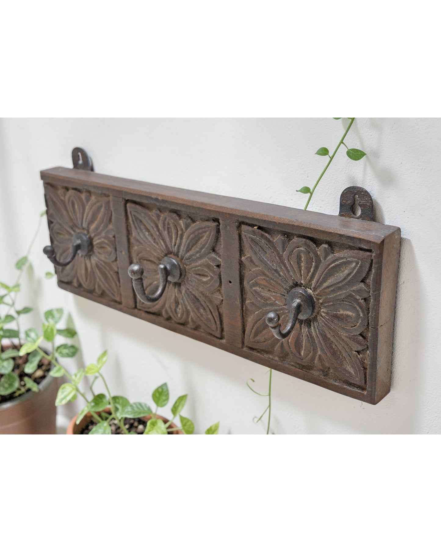 Vintage Wooden Wall 3 Hook Hanger Hardware Original Old Hand Carved