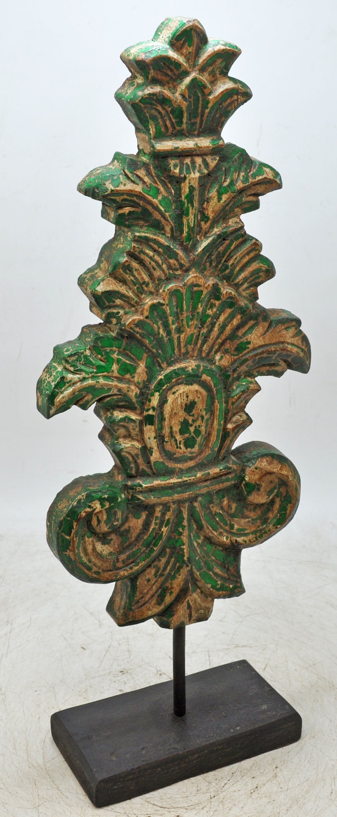 Fine Hand Carved Wooden Flower Carving Panel Plaque Rustic Painted Green