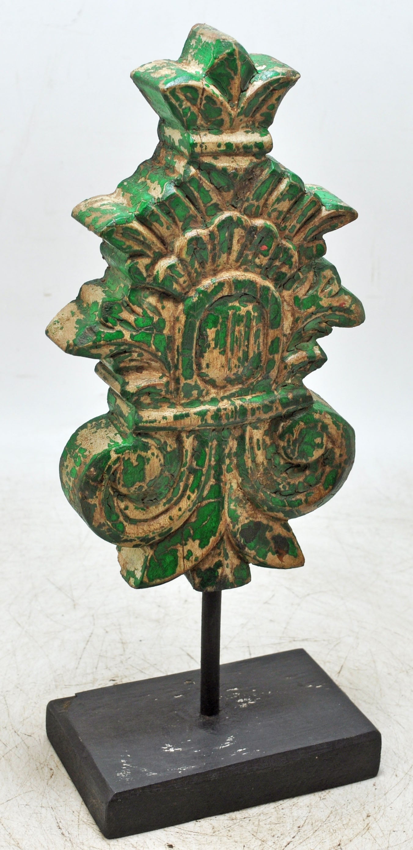 Fine Hand Carved Wooden Flower Carving Panel Plaque Rustic Painted Green