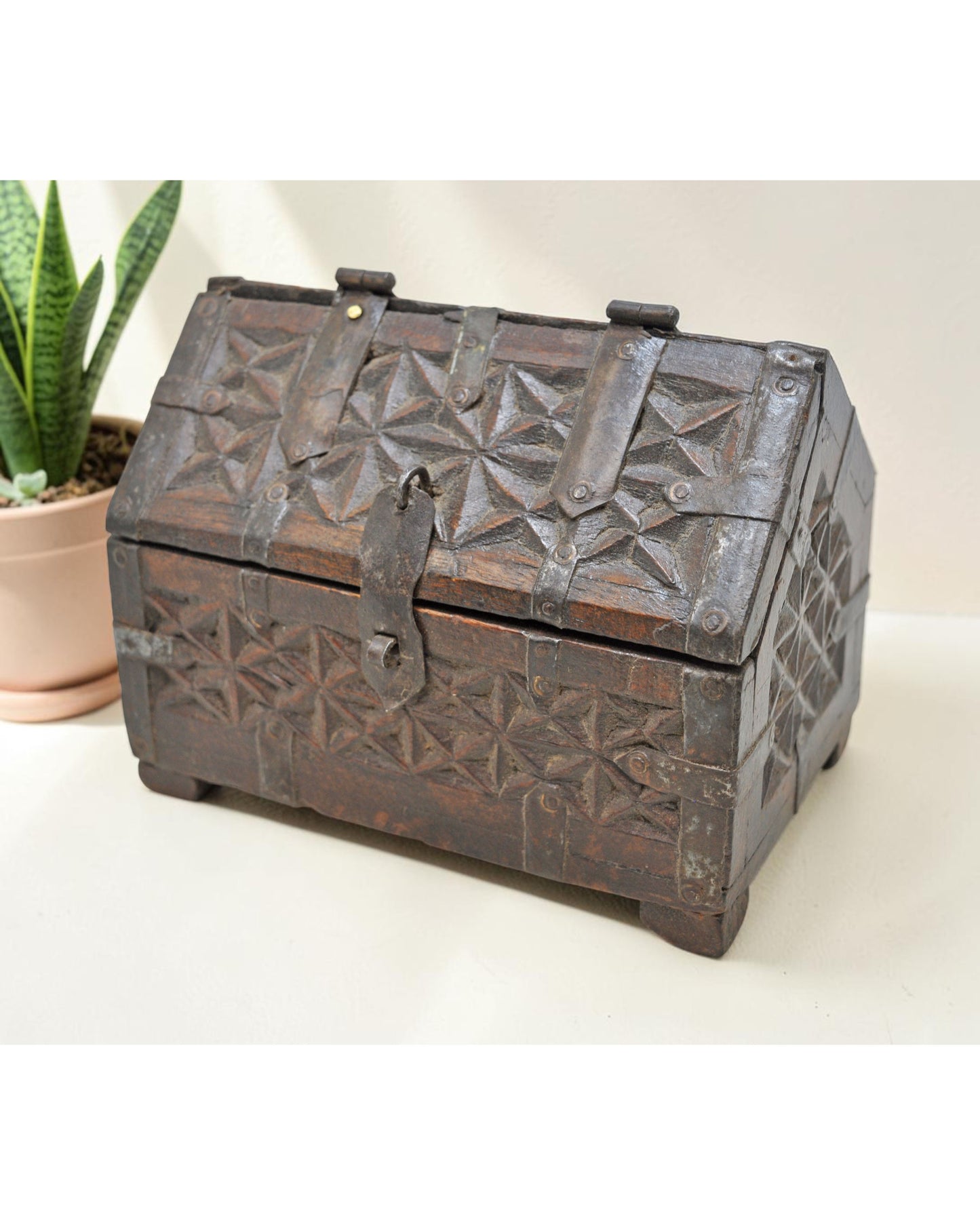 Vintage Wooden Dome Shaped Storage Box Original Old Fine Hand Carved
