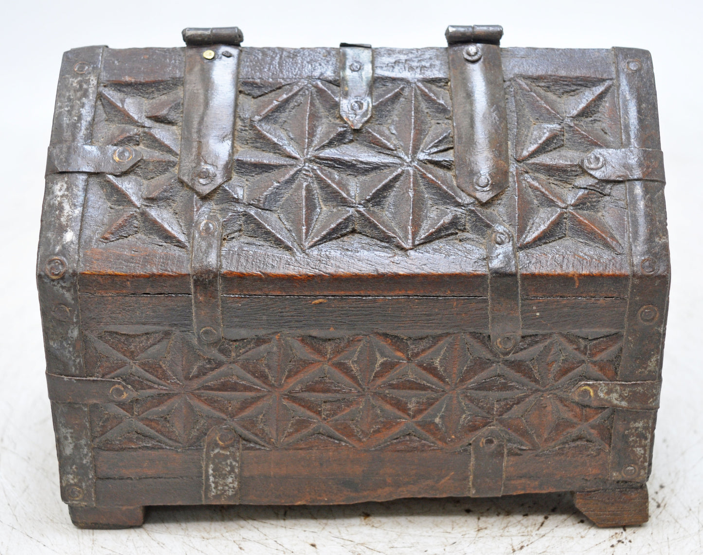 Vintage Wooden Dome Shaped Storage Box Original Old Fine Hand Carved