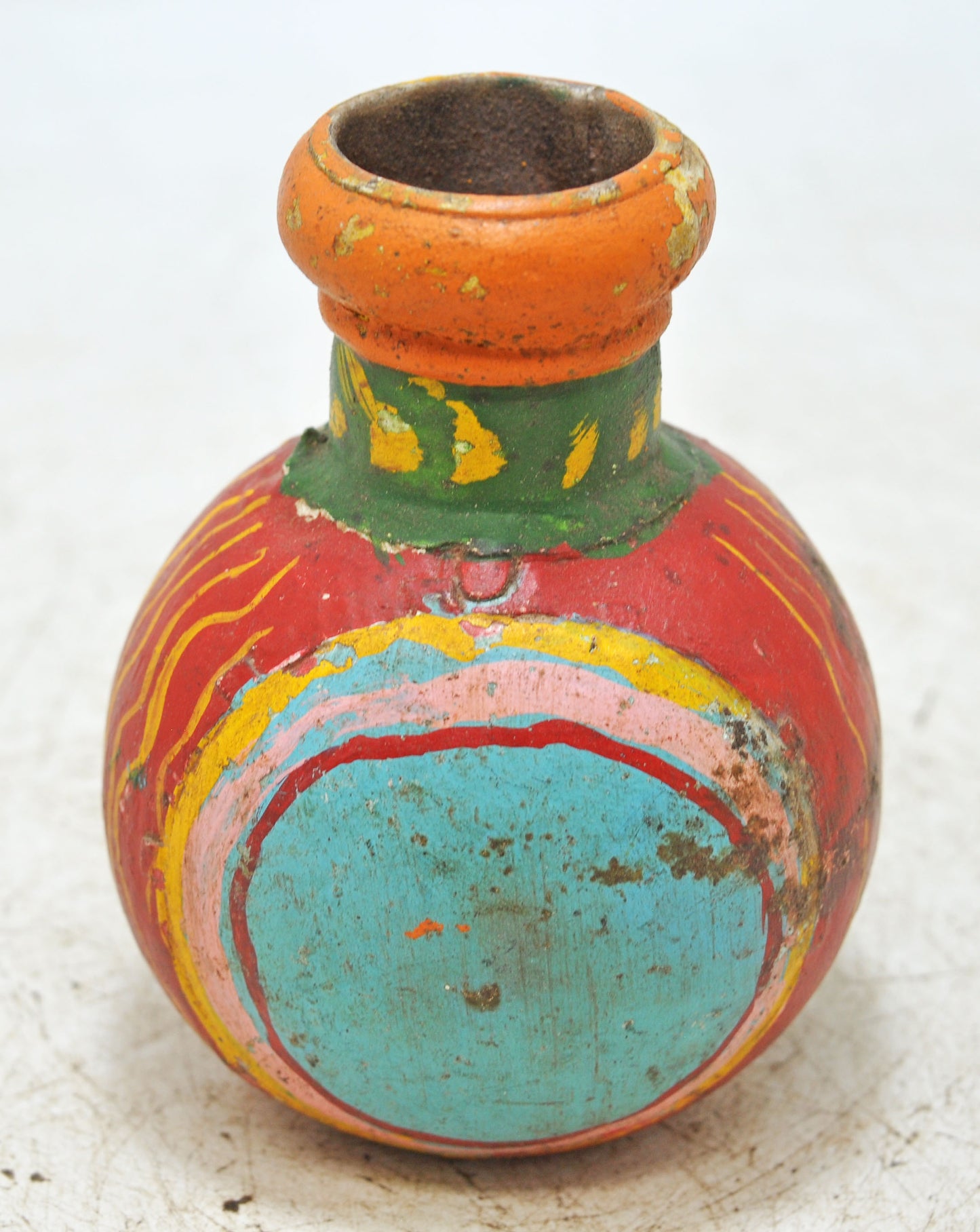 Vintage Iron Small Round Oil Pot Original Old Hand Crafted Painted