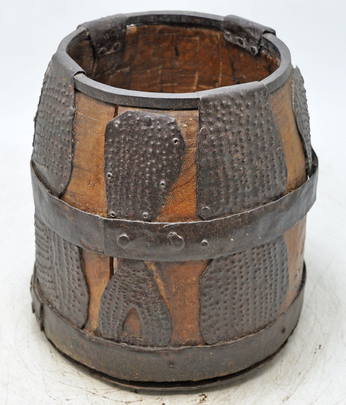Antique Wooden Iron Round Grain Measurement Mana Pot Original Old Very Fine Crafted