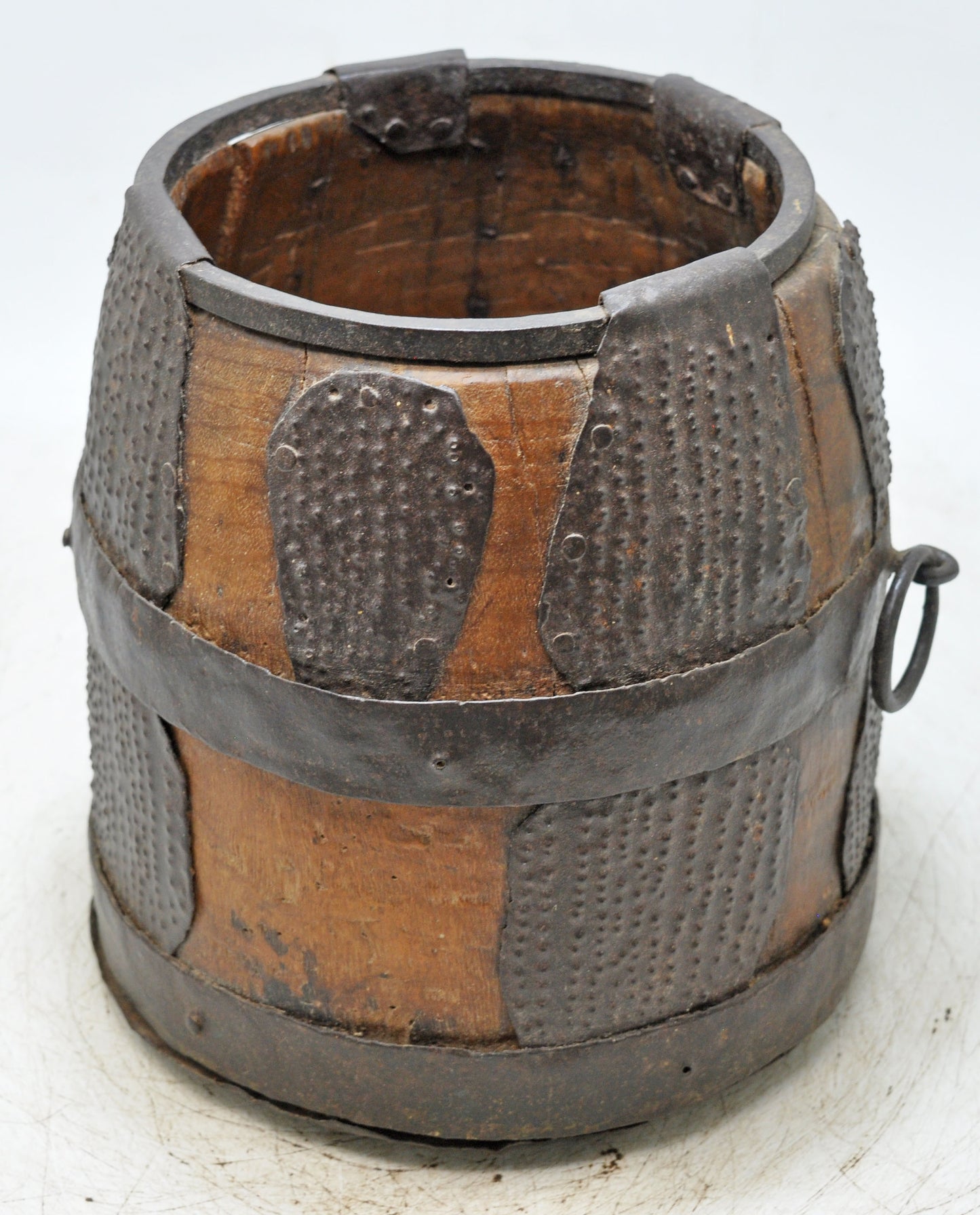 Antique Wooden Iron Round Grain Measurement Mana Pot Original Old Very Fine Crafted