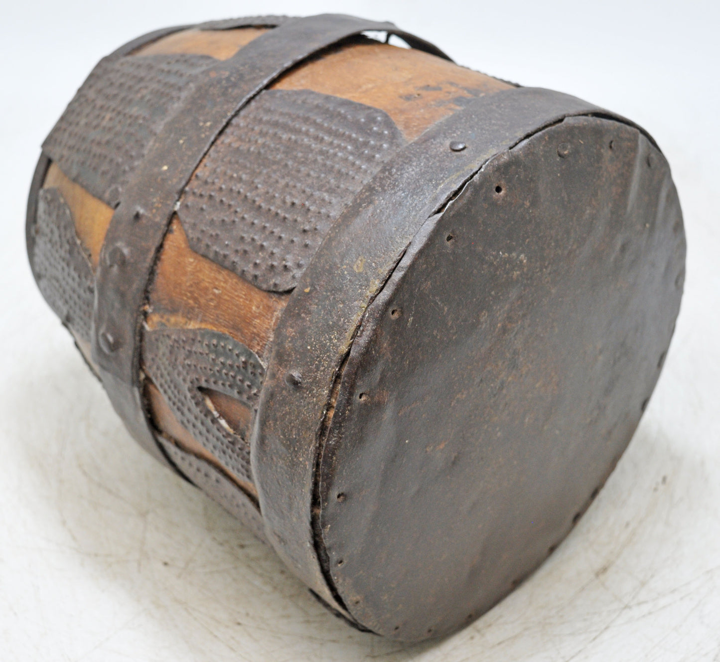 Antique Wooden Iron Round Grain Measurement Mana Pot Original Old Very Fine Crafted