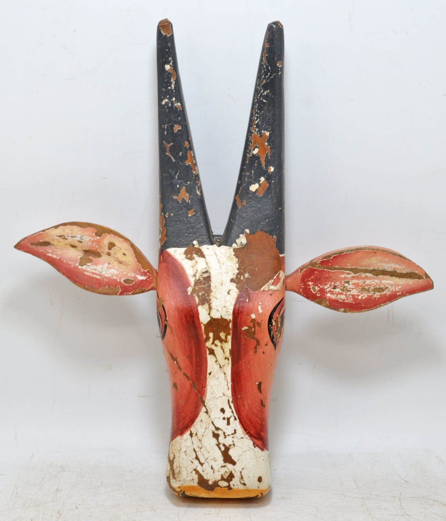 Hand Carved Wooden Cow Bull Head Bust Figurine Wall Decor Fine Rustic Hand Painted