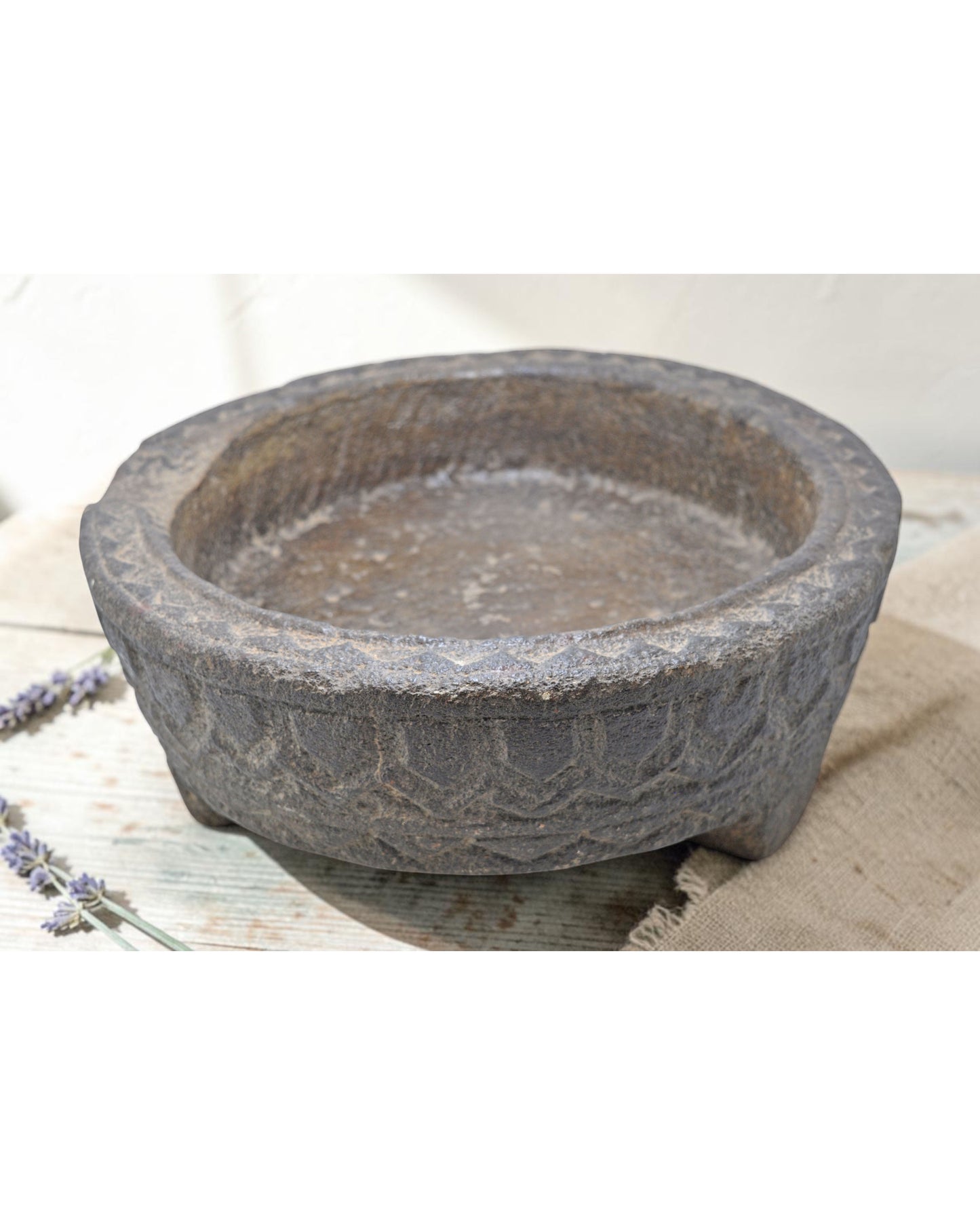Antique Sand Stone Round Large Animals Water Bowl Original Old Fine Hand Carved