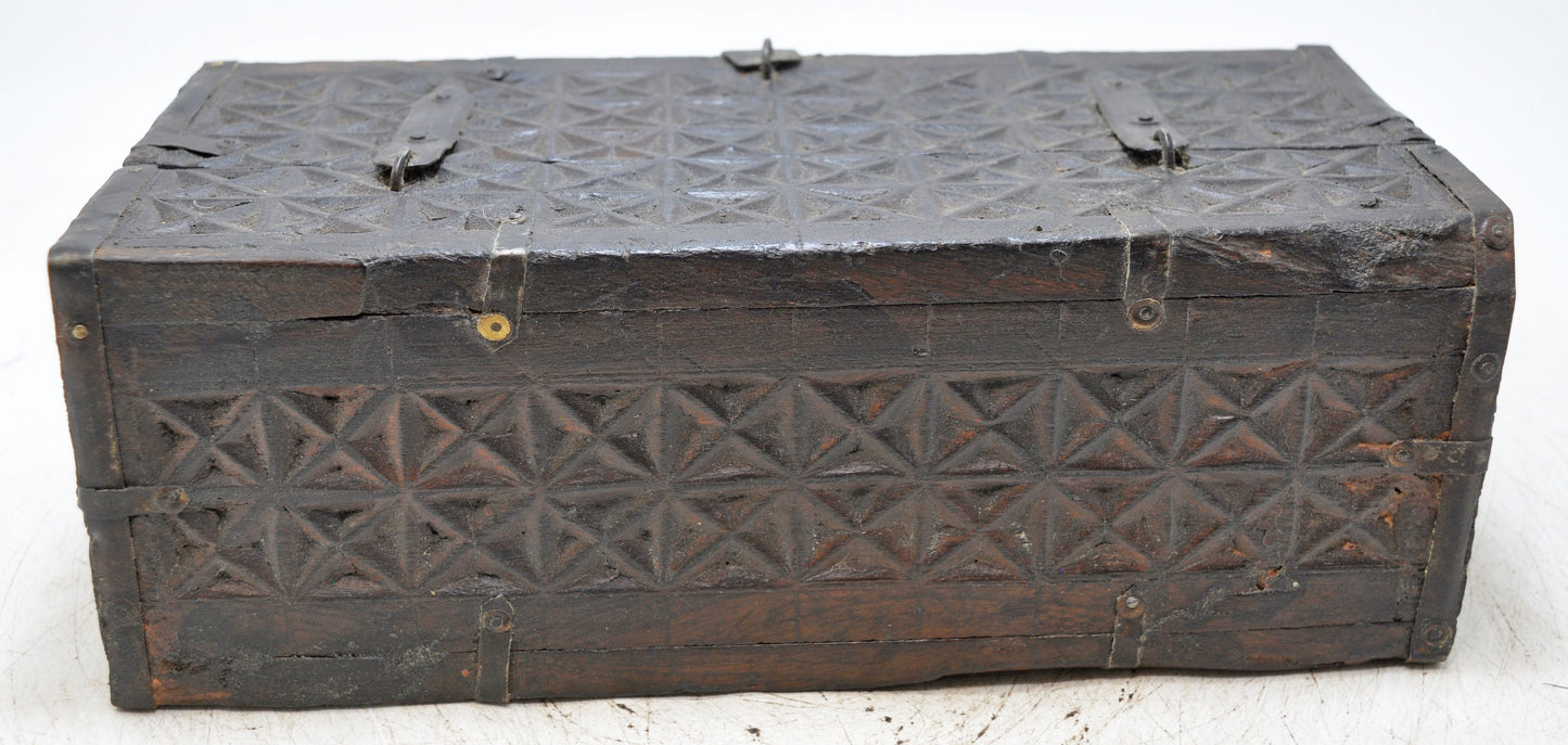 Vintage Wooden Storage Chest Box Original Old Fine Hand Crafted Carved