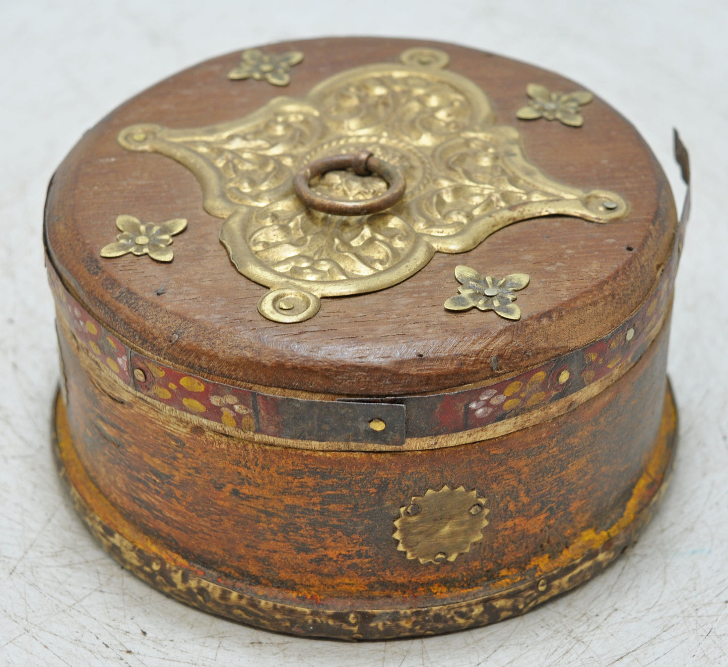 Vintage Wooden Round Kum Kum Powder Tika Box Original Old Fine Brass Fitted