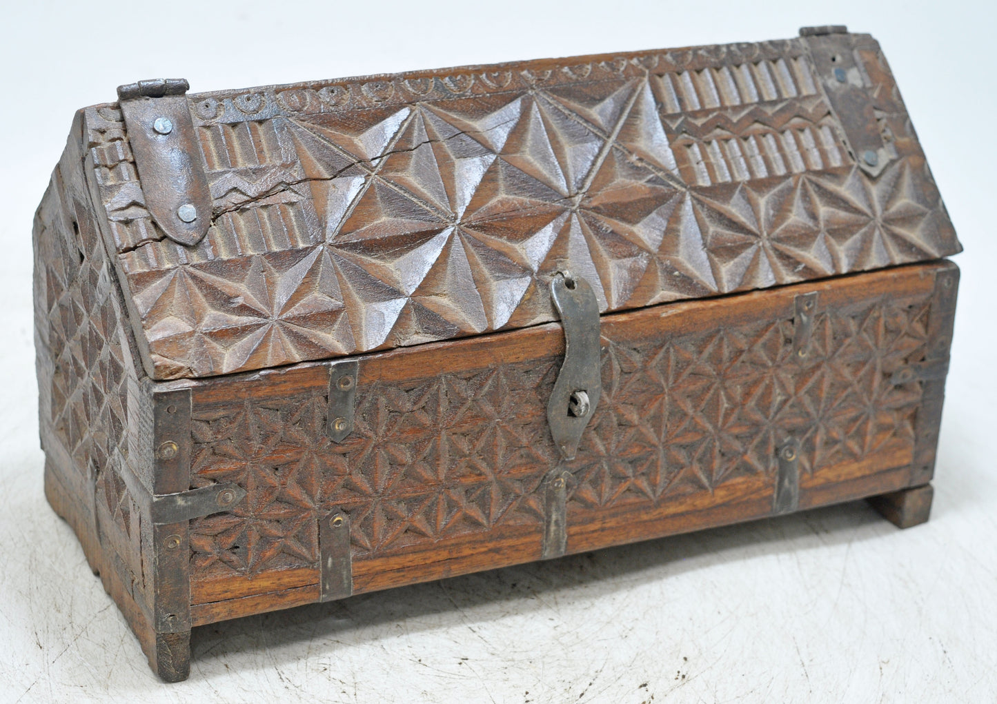 Vintage Wooden Dome Shaped Storage Box Original Old Hand Crafted Fine Carved